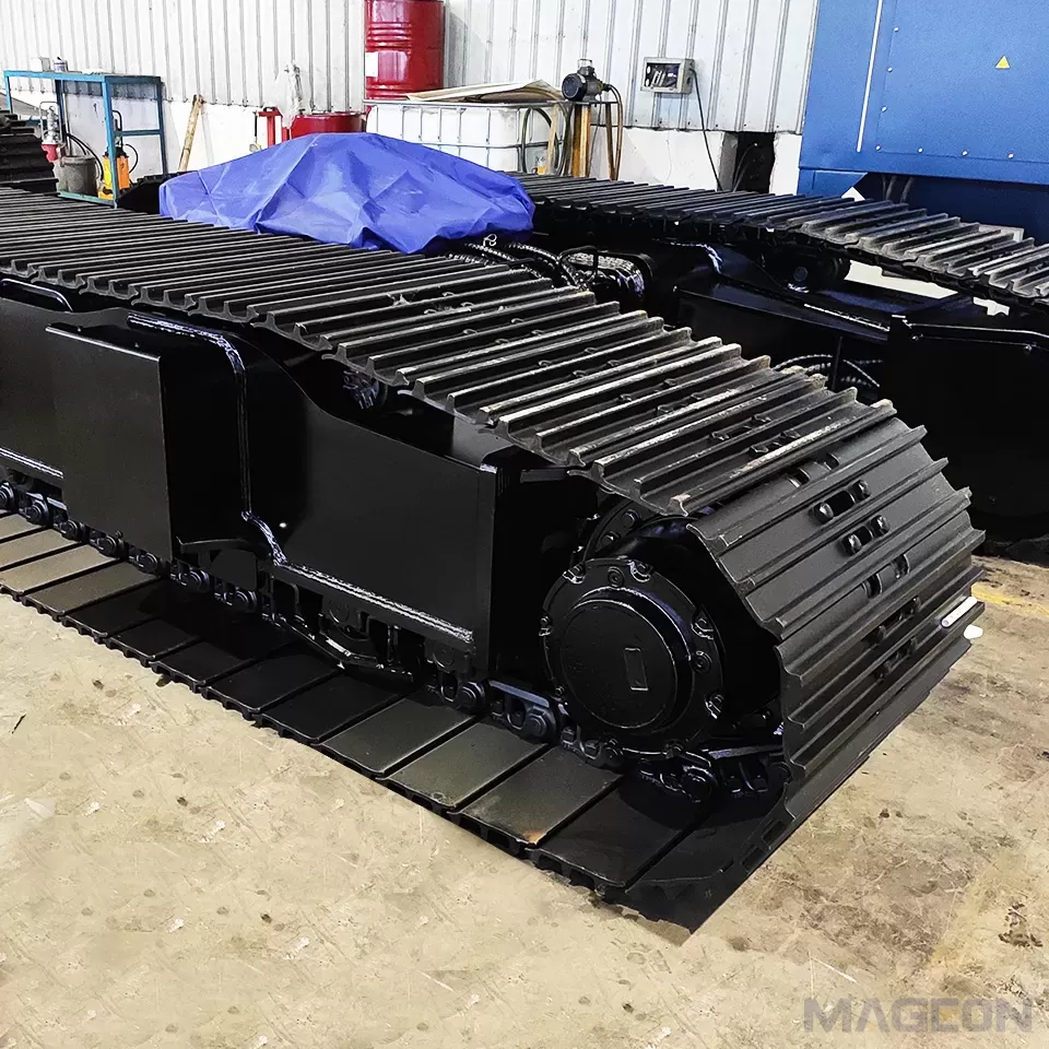 Global reliable customized heavy-duty track chassis suitable